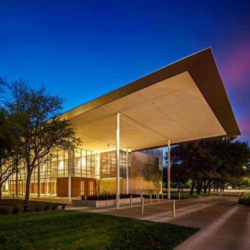 The Davidson-gundy Alumni Center at UT Dallas, the venue for the Fifth Annual Economic Development Summit.